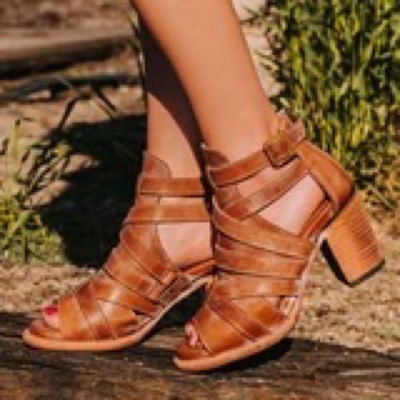 Freebirds by Steve Madden - Claw - Dusty Rose - Size 9 - Picture 1 of 5